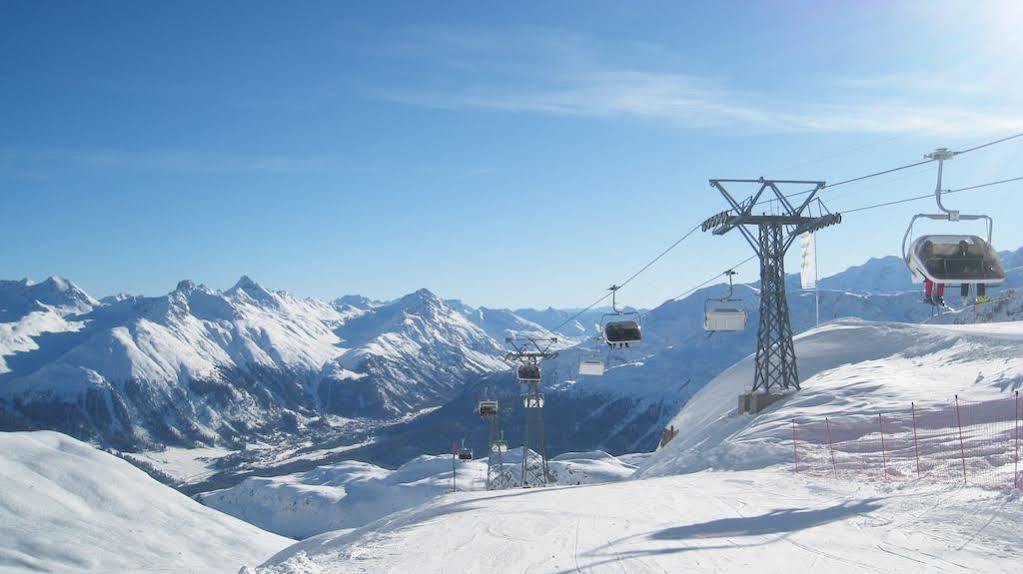Boutique Hotel Eden St. Moritz Exteriör bild